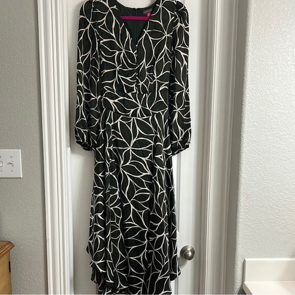 Vince Camuto Green Long Blouson Sleeve Button Front Tie at Waist A-Line - Picture 3 of 8